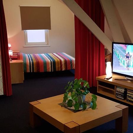 Apartment Campinor NeerNeerpelt Екстериор снимка